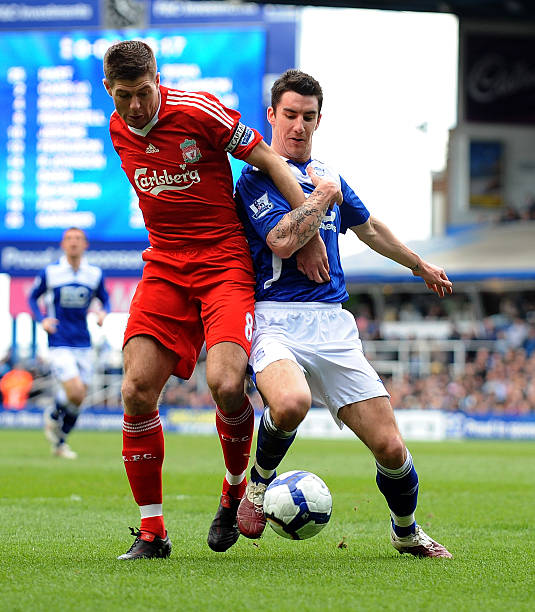 中国足球已 中国足球已