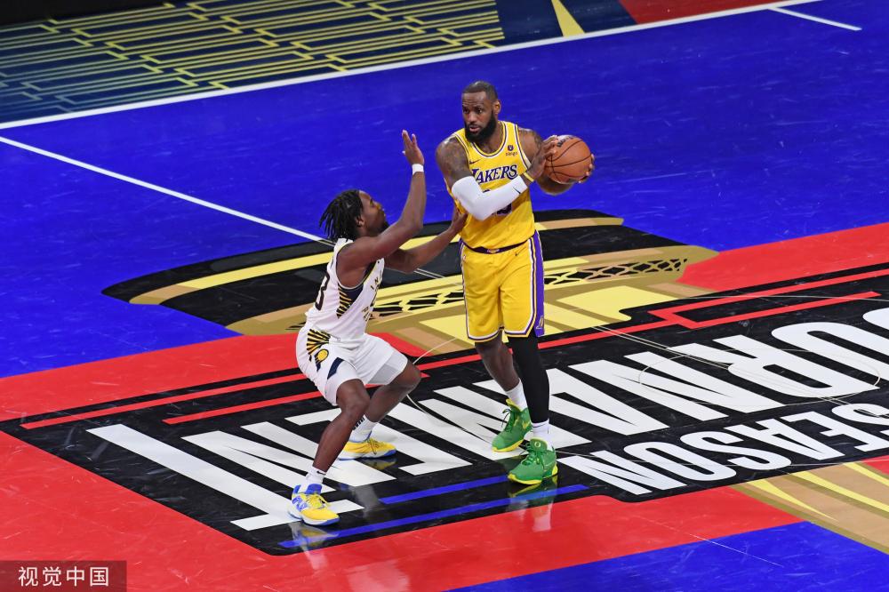 中国女排正 中国女排正