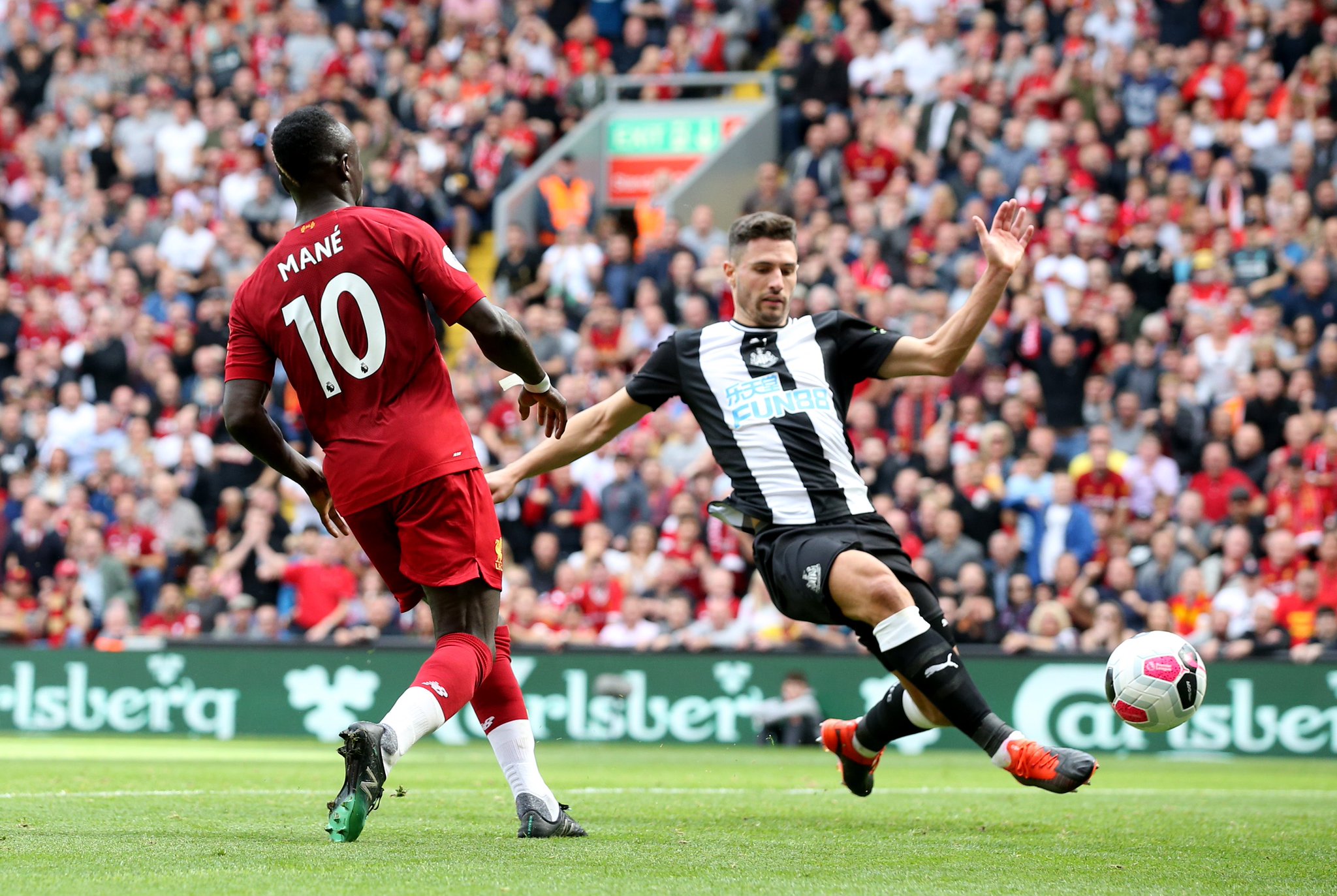 用其外交手 用其外交手